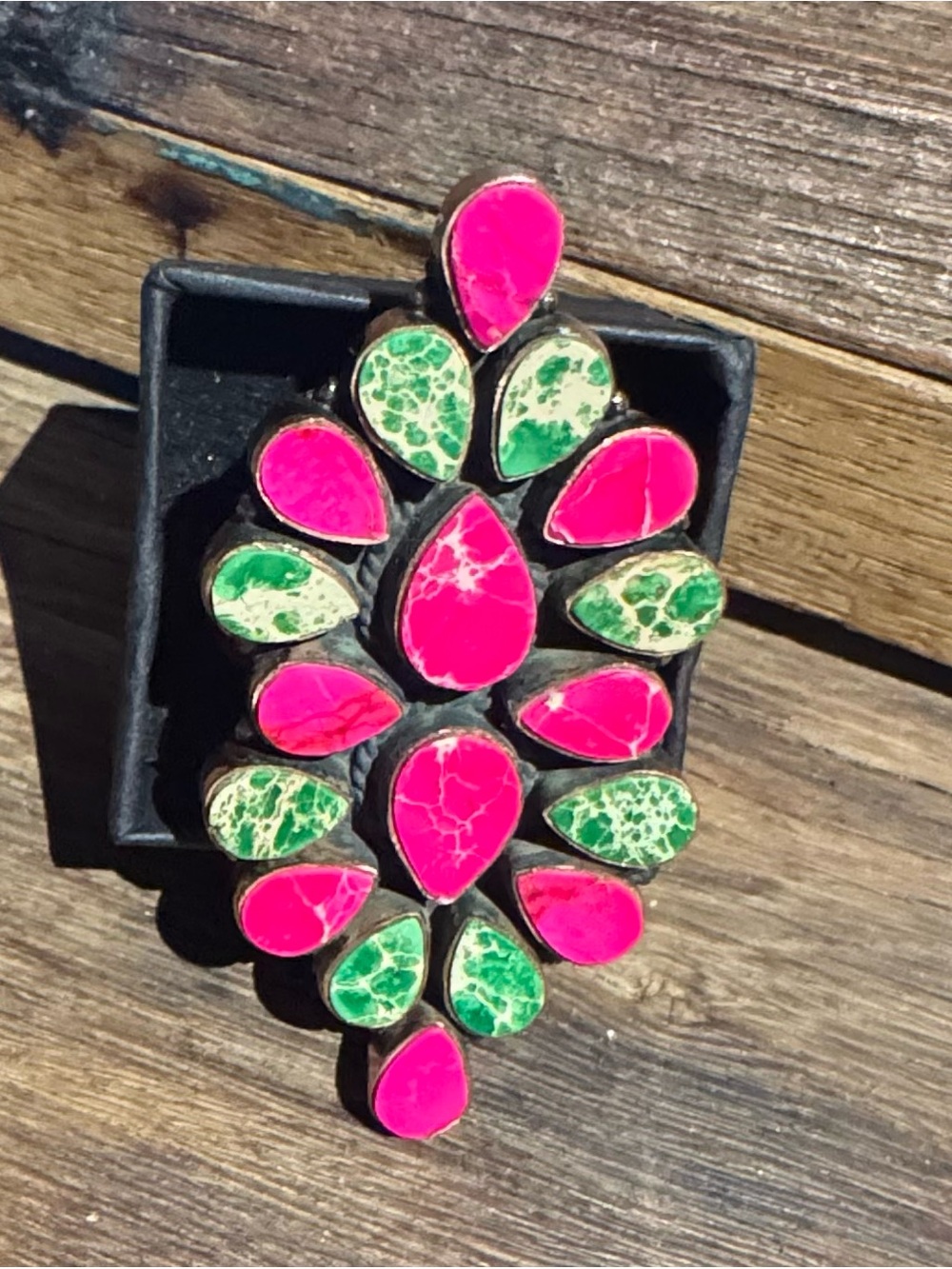 Statement Teardrop crawler in Hot Pink & Green sea sediment Jasper copper ring